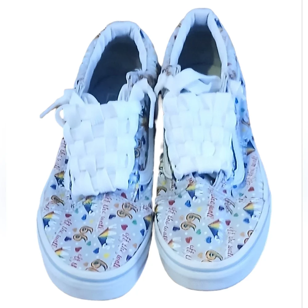 Vans GirlSneakers with Rainbow and White Design